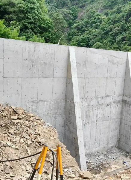 盐城射阳县重力式挡土墙